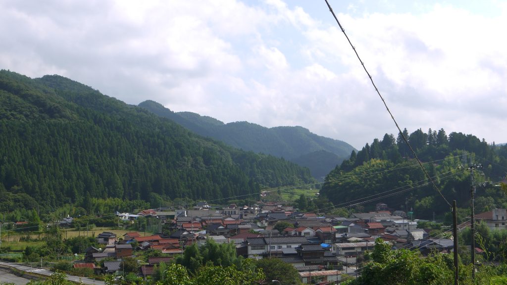 須金中心部の風景